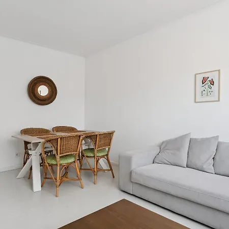 Guestready - Lovely With River View شقة *