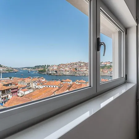 Guestready - Lovely With River View 公寓 *